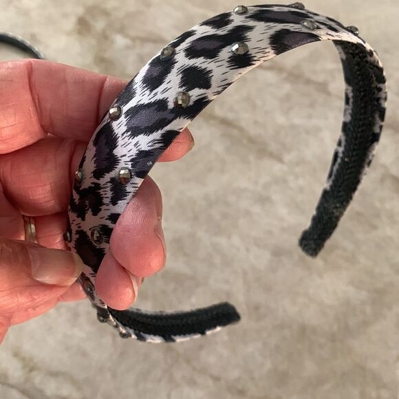 3 Fancy Headbands - Picture 4 of 5